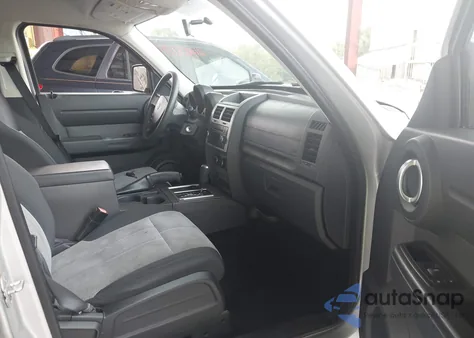 2007 Dodge Nitro Sxt z USA, uszkodzony, nr VIN 1D8GU28KX7W503824